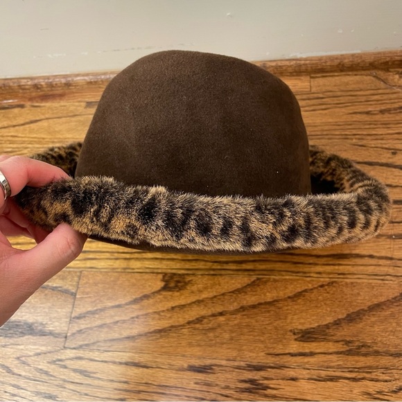 Elegant Brown Brim Fur Trimmed Hat Vintage 90s Winter Accessories main image 2